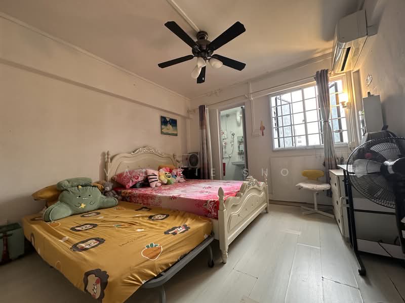 427 Yishun Avenue 11, 427 Yishun Avenue 11, 3 Bedrooms, 1,119 sqft, HDB Flat For Sale, by Valerie Sho, 500140274 - PropertyGuru.com.sg