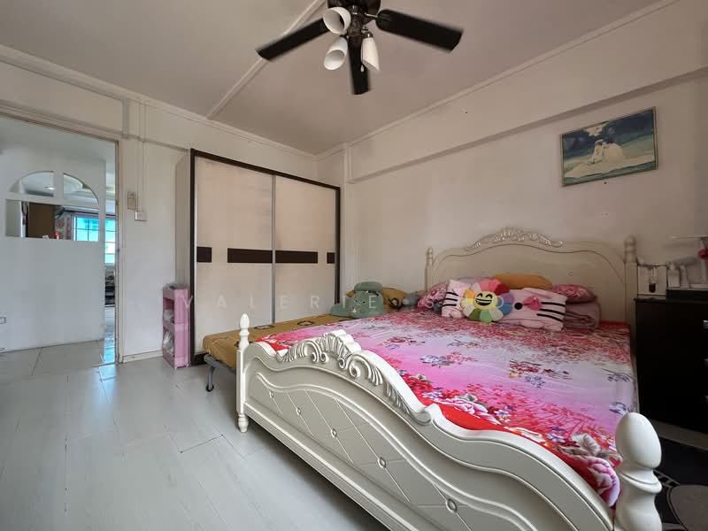 427 Yishun Avenue 11, 427 Yishun Avenue 11, 3 Bedrooms, 1,119 sqft, HDB Flat For Sale, by Valerie Sho, 500140274 - Bedroom - PropertyGuru.com.sg