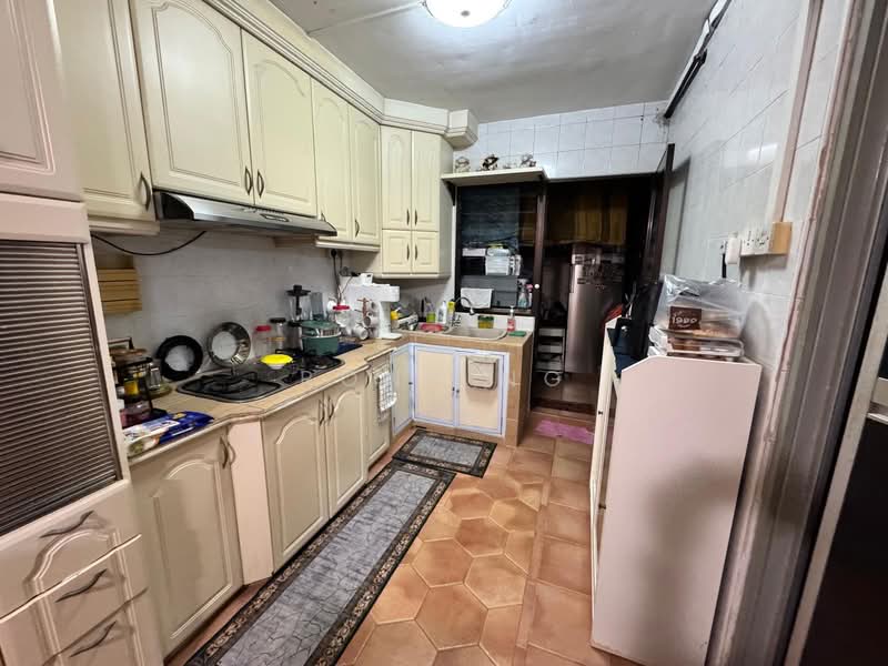 471 Sembawang Drive, 471 Sembawang Drive, 4 Bedrooms, 1,400 sqft, HDB Flat For Sale, by Rony Ng, 500140286 - Kitchen - PropertyGuru.com.sg