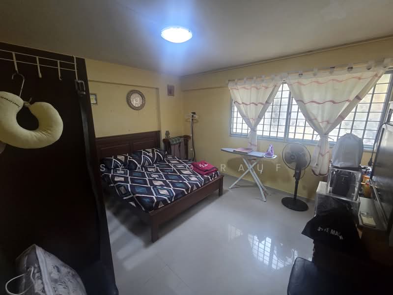 315 Bukit Batok Street 32, 315 Bukit Batok Street 32, 3 Bedrooms, 1,011 sqft, HDB Flat For Sale, by Syafiq Rauf, 500140293 - Comnon room 2 - PropertyGuru.com.sg