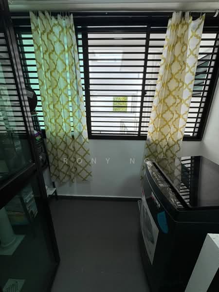 418A Fernvale Link, 418A Fernvale Link, 2 Bedrooms, 732 sqft, HDB Flat For Sale, by Rony Ng, 500140326 - Balcony - PropertyGuru.com.sg