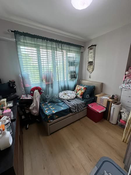 418A Fernvale Link, 418A Fernvale Link, 2 Bedrooms, 732 sqft, HDB Flat For Sale, by Rony Ng, 500140326 - Bedroom - PropertyGuru.com.sg