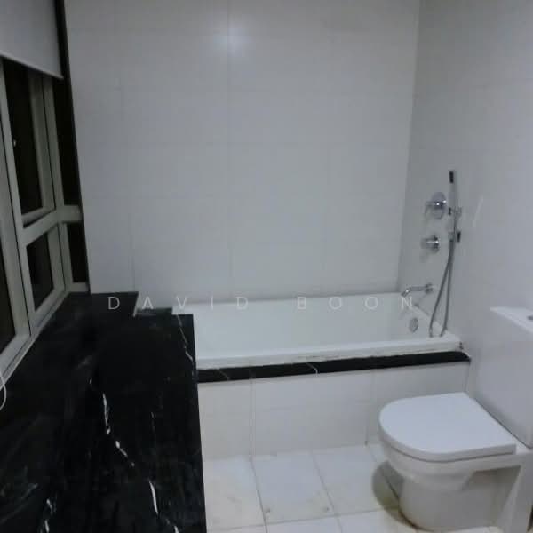 The Centris, 69 Jurong West Central 3, Room Rental, 185 sqft, Apartment For Rent, by David Boon, 500140328 - Bathroom - PropertyGuru.com.sg