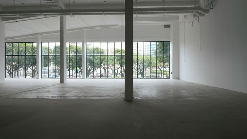 Showroom, Warehouse or Office, Toh Guan Road, 5,000 sqft, Light Industrial (B1) For Rent, by Grace Chan, 500140350 - Interior - CommercialGuru.com.sg