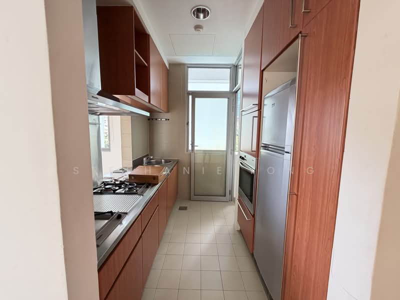 The Paterson Edge, 26 Paterson Road, 2 Bedrooms, 990 sqft, Apartment For Rent, by Stephanie Yong, 500140356 - Kitchen - PropertyGuru.com.sg