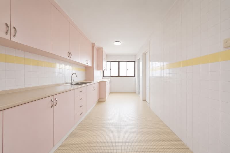 552 Bedok North Avenue 1, 552 Bedok North Avenue 1, 3 Bedrooms, 1,302 sqft, HDB Flat For Sale, by Jake Ong, 500140366 - Kitchen - PropertyGuru.com.sg