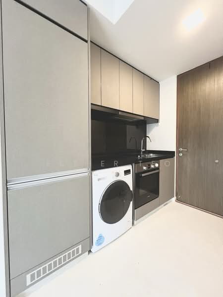Liv on Wilkie, Wilkie Terrace, 1 Bedroom, 430 sqft, Apartment For Rent, by Esther Teo, 500140378 - Kitchen - PropertyGuru.com.sg