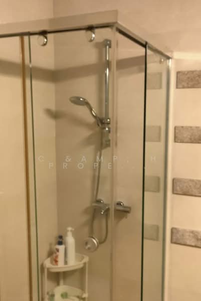 Lor Ong Lye / Lor Lew Lian, Lor Ong Lye / Lor Lew Lian, Room Rental, 110 sqft, Terraced House For Rent, by ANGELA HAN SIEW JONG, 500140426 - Bathroom - PropertyGuru.com.sg