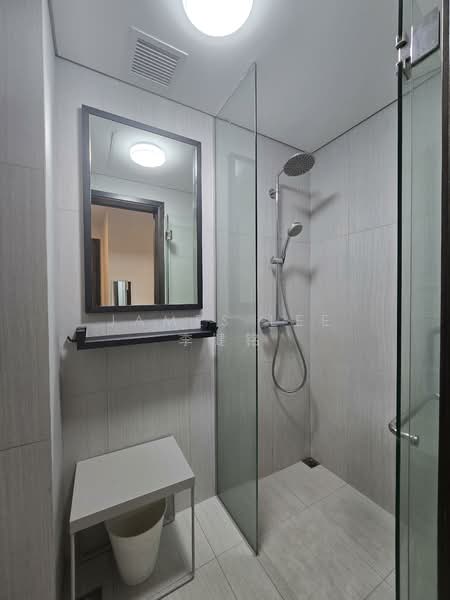 The Rise @ Oxley - Residences, 71 Oxley Rise, Studio, 120 sqft, Apartment For Rent, by James Lee 李健铭, 500140445 - Bathroom - PropertyGuru.com.sg