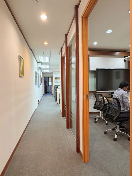Ubi Techpark, 10 Ubi Crescent, 1,130 sqft, Light Industrial (B1) For Rent, by Ronda Tham, 500140456 - Corridor - CommercialGuru.com.sg