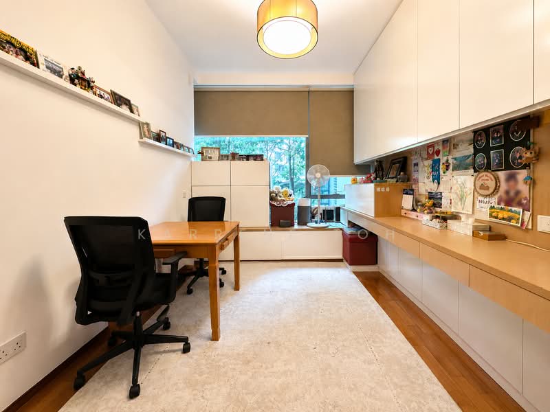 Helios Residences, 17 Cairnhill Circle, 3 Bedrooms, 1,701 sqft, Condominium For Sale, by Karrene Toh, 500140457 - Study - PropertyGuru.com.sg