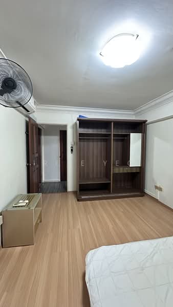 15 Eunos Crescent, 15 Eunos Crescent, Room Rental, 100 sqft, HDB Flat For Rent, by Irene Yeo, 500140459 - Bedroom - PropertyGuru.com.sg