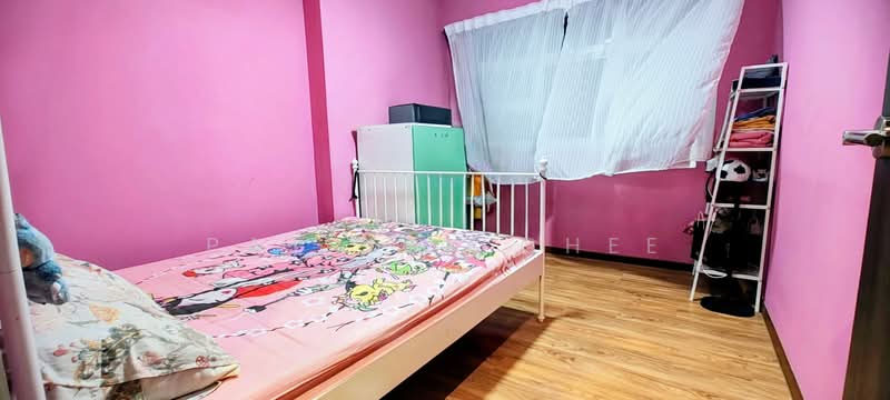 443B Bukit Batok West Avenue 8, 443B Bukit Batok West Avenue 8, 3 Bedrooms, 990 sqft, HDB Flat For Sale, by Patrick Chee, 500140464 - Bedroom - PropertyGuru.com.sg