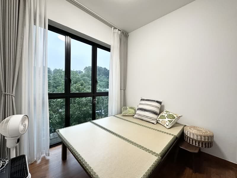 Mayfair Gardens, 8 Rifle Range Road, 3 Bedrooms, 1,066 sqft, Condominium For Rent, by Larry Lee, 500140465 - Bedroom - PropertyGuru.com.sg