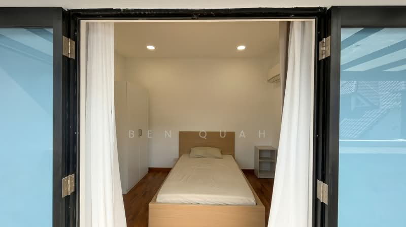 The Springfield, 107 Chempaka Kuning Link, Room Rental, 250 sqft, Cluster House For Rent, by Ben Quah, 500140471 - Bedroom - PropertyGuru.com.sg