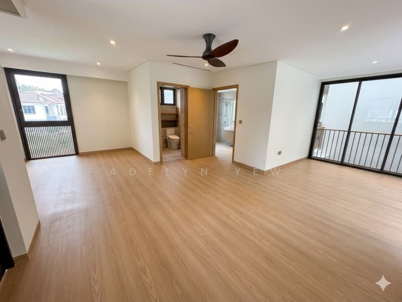 Serangoon / Sommerville / Braddell / Wolskel / Jalan Riang / Bukit Arang / Vaughan, , 7 Bedrooms, 7,517 sqft, Detached House For Sale, by ADELYN YEW, 500140472 - Bedroom 3 - PropertyGuru.com.sg