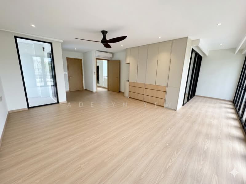 Serangoon / Sommerville / Braddell / Wolskel / Jalan Riang / Bukit Arang / Vaughan, , 7 Bedrooms, 7,517 sqft, Detached House For Sale, by ADELYN YEW, 500140472 - Bedroom 4 - PropertyGuru.com.sg