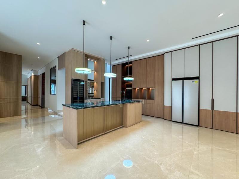 Serangoon / Sommerville / Braddell / Wolskel / Jalan Riang / Bukit Arang / Vaughan, Macpherson / Potong Pasir, 7 Bedrooms, 7,517 sqft, Detached House For Sale, by ADELYN YEW, 500140472 - Kitchen - PropertyGuru.com.sg