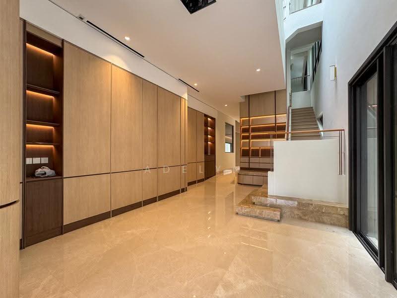 Serangoon / Sommerville / Braddell / Wolskel / Jalan Riang / Bukit Arang / Vaughan, Macpherson / Potong Pasir, 7 Bedrooms, 7,517 sqft, Detached House For Sale, by ADELYN YEW, 500140472 - Interior - PropertyGuru.com.sg