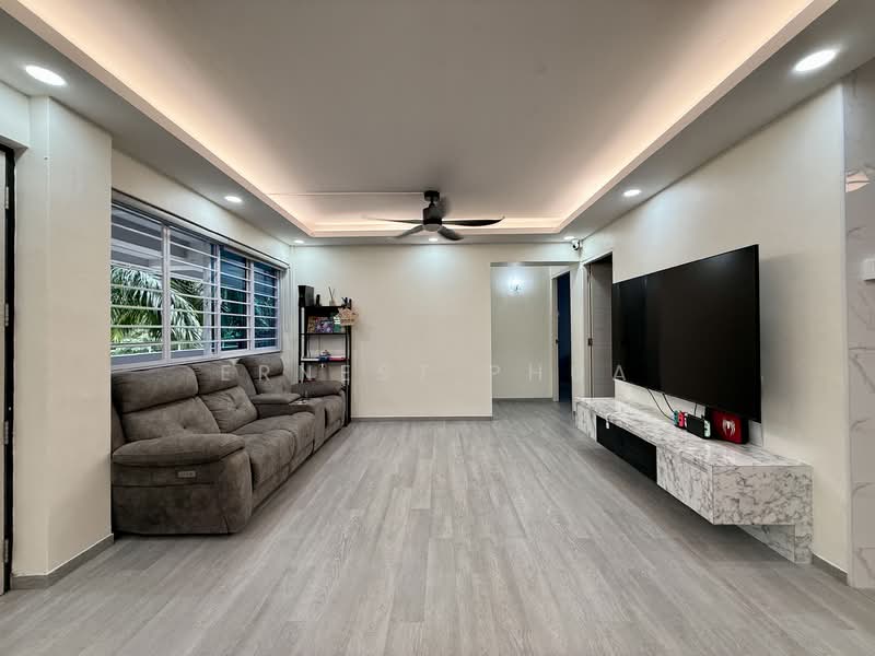 911 Hougang Street 91, 911 Hougang Street 91, 3 Bedrooms, 1,001 sqft, HDB Flat For Sale, by Ernest Phua, 500140474 - Living Room - PropertyGuru.com.sg