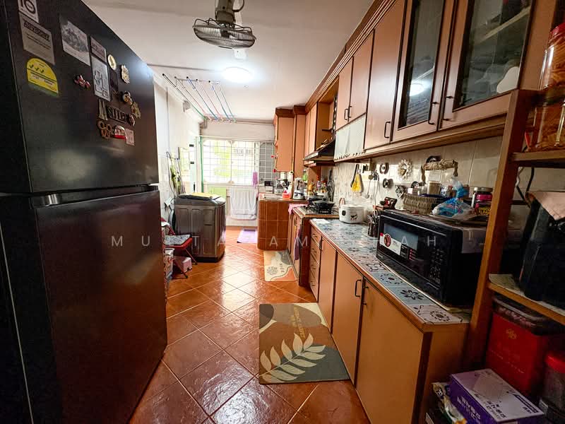 213 Tampines Street 23, 213 Tampines Street 23, 3 Bedrooms, 1,162 sqft, HDB Flat For Sale, by Multazam Shah, 500140480 - Kitchen - PropertyGuru.com.sg