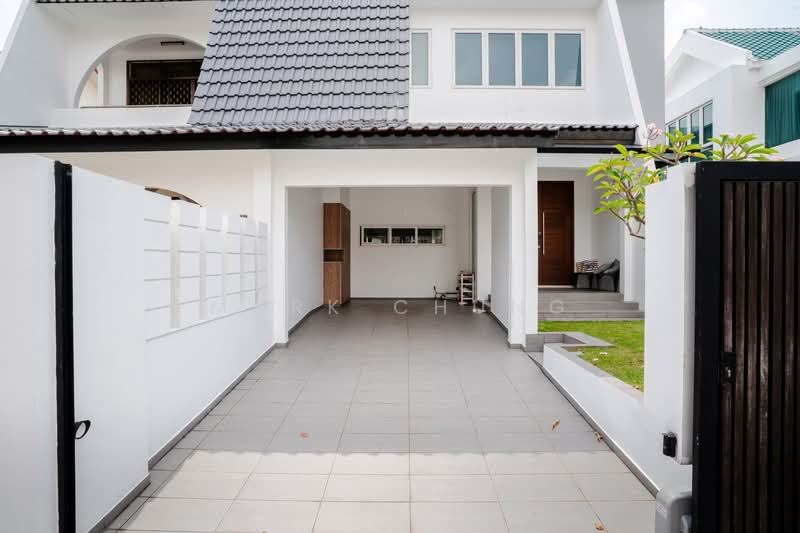 Near Kembangan MRT! Renovated Semi-D for sale, Lengkong Lima, 4 Bedrooms, 3,500 sqft, Semi-Detached House For Sale, by Mark Chung, 500140488 - Exterior - PropertyGuru.com.sg