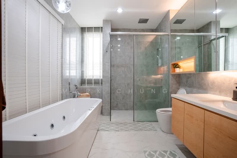 Near Kembangan MRT! Renovated Semi-D for sale, Lengkong Lima, 4 Bedrooms, 3,500 sqft, Semi-Detached House For Sale, by Mark Chung, 500140488 - Bathroom - PropertyGuru.com.sg