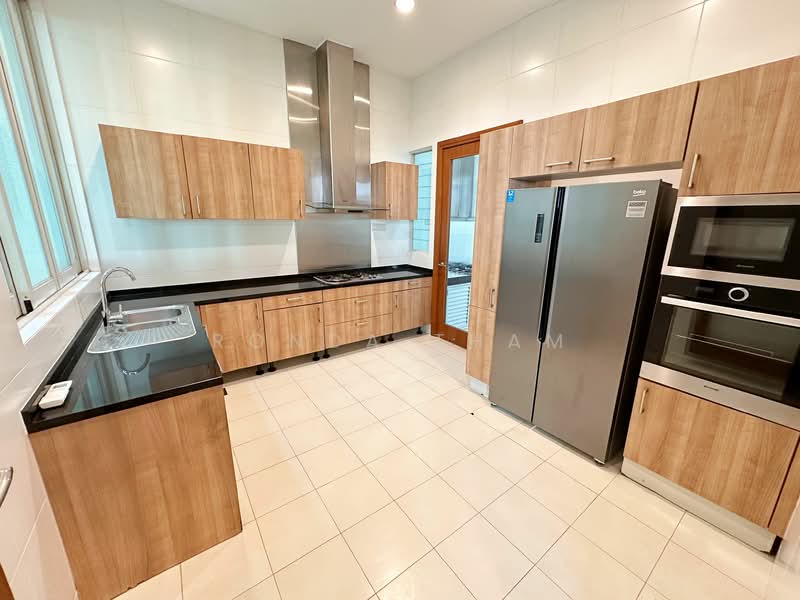 Namly Crescent, Namly Crescent, 5 Bedrooms, 4,400 sqft, Detached House For Rent, by Ronda Tham, 500140510 - Kitchen - PropertyGuru.com.sg