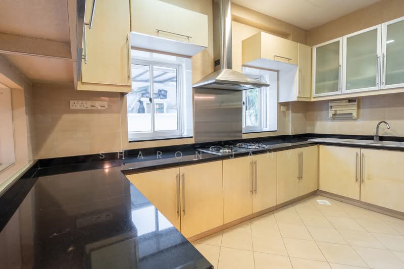 The Springside, Springside Walk, 5 Bedrooms, 2,491 sqft, Terraced House For Sale, by Sharon Jany, 500140518 - Kitchen - PropertyGuru.com.sg