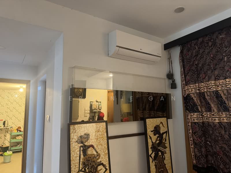 Regal 35, 15 Lorong 35 Geylang, 2 Bedrooms, 947 sqft, Apartment For Rent, by Stephenie Gan, 500140525 - Interior - PropertyGuru.com.sg