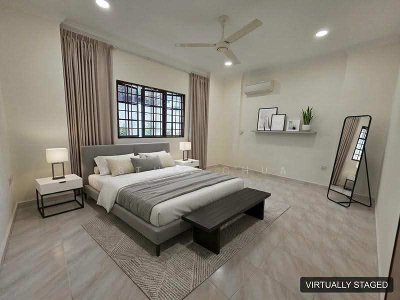 lynwood grove, LYNWOOD GROVE, Macpherson / Potong Pasir, 5 Bedrooms, 2,800 sqft, Detached House For Rent, by Asthee Chua, 500140532 - Bedroom - PropertyGuru.com.sg