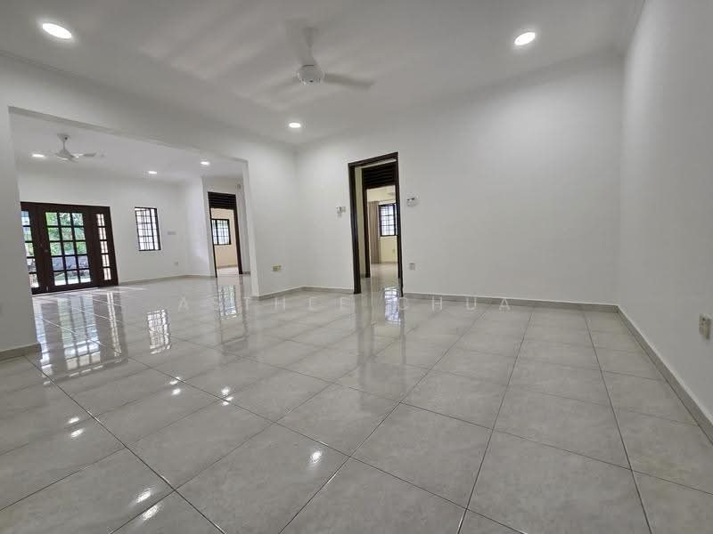 lynwood grove, LYNWOOD GROVE, Macpherson / Potong Pasir, 5 Bedrooms, 2,800 sqft, Detached House For Rent, by Asthee Chua, 500140532 - Dining Room - PropertyGuru.com.sg