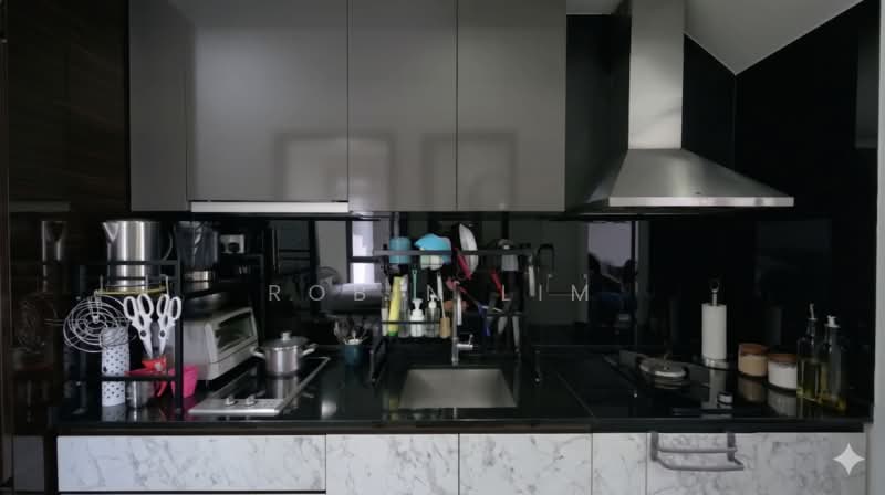 Forte Suites, 88 Mergui Road, 3 Bedrooms, 1,141 sqft, Condominium For Sale, by Robin Lim, 500140545 - Kitchen - PropertyGuru.com.sg
