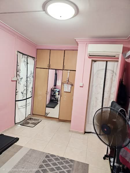 664C Jurong West Street 64, 664C Jurong West Street 64, 3 Bedrooms, 1,182 sqft, HDB Flat For Sale, by Norsila Ghazali, 500140547 - Bedroom - PropertyGuru.com.sg