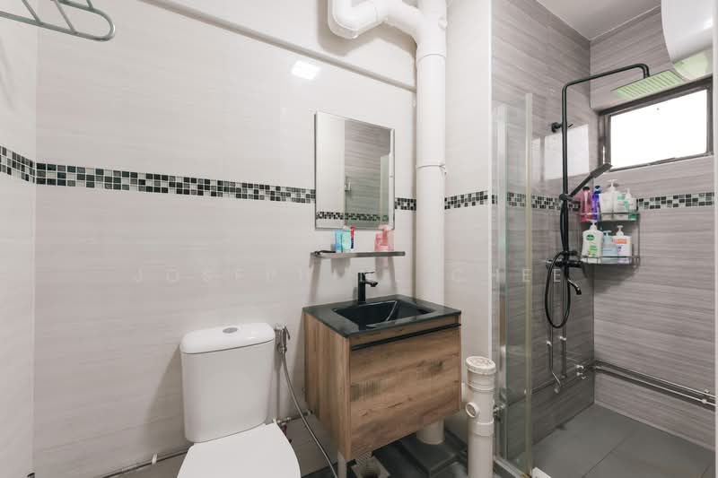 542 Bukit Batok Street 52, 542 Bukit Batok Street 52, 3 Bedrooms, 1,572 sqft, HDB Flat For Sale, by Josephine Chee, 500140555 - Bathroom - PropertyGuru.com.sg