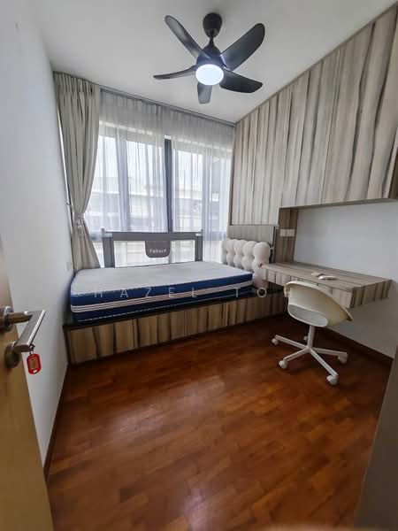 SkyPark Residences, 5 Sembawang Crescent, 4 Bedrooms, 1,302 sqft, Executive Condominium For Sale, by Hazel Toh, 500140566 - Bedroom - PropertyGuru.com.sg