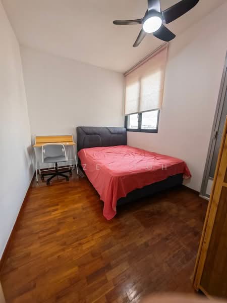 SkyPark Residences, 5 Sembawang Crescent, 4 Bedrooms, 1,302 sqft, Executive Condominium For Sale, by Hazel Toh, 500140566 - Bedroom - PropertyGuru.com.sg