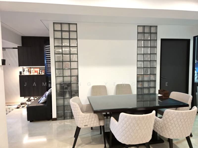 581 Pasir Ris Street 53, 581 Pasir Ris Street 53, 4 Bedrooms, 1,582 sqft, HDB Flat For Sale, by James Ng Yeng Lee, 500140567 - Dining Room - PropertyGuru.com.sg