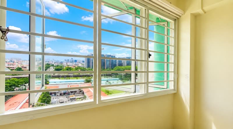11 Eunos Crescent, 11 Eunos Crescent, 3 Bedrooms, 980 sqft, HDB Flat For Sale, by Roza Sure Bagus, 500140572 - South facing view from Room 3 and living - PropertyGuru.com.sg