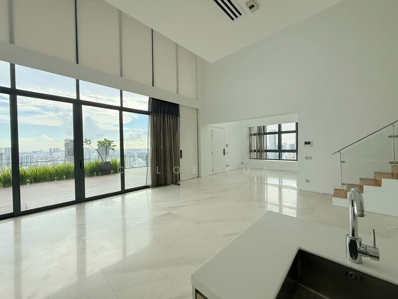 Skypark @ Somerset, 22 Saint Thomas Walk, 4 Bedrooms, 3,347 sqft, Apartment For Rent, by Chloe Kua, 500140586 - Living Room - PropertyGuru.com.sg
