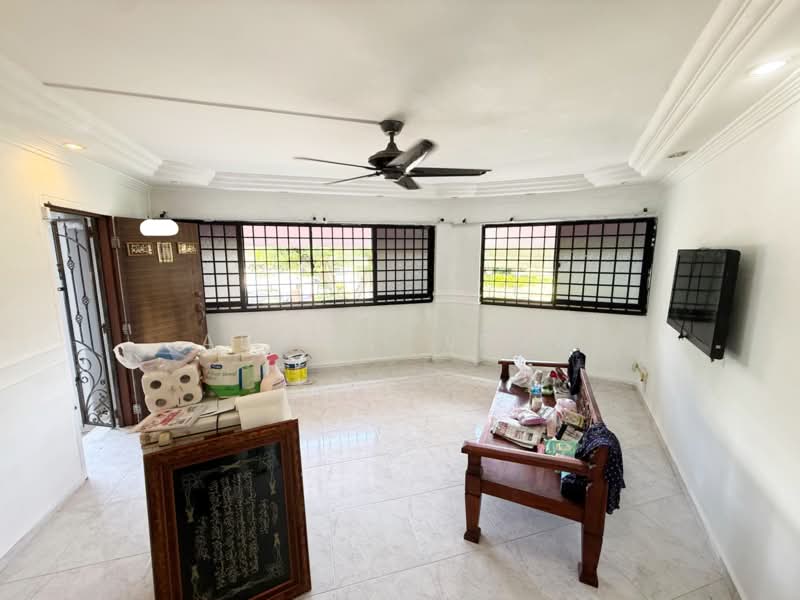 270 Tampines Street 21, 270 Tampines Street 21, 3 Bedrooms, 1,130 sqft, HDB Flat For Sale, by Albert Leow, 500140588 - Living Room - PropertyGuru.com.sg