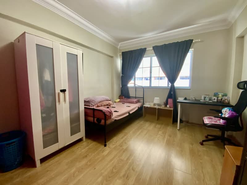 164 Tampines Street 12, 164 Tampines Street 12, 3 Bedrooms, 1,141 sqft, HDB Flat For Sale, by Ryan A, 500140594 - Bedroom - PropertyGuru.com.sg