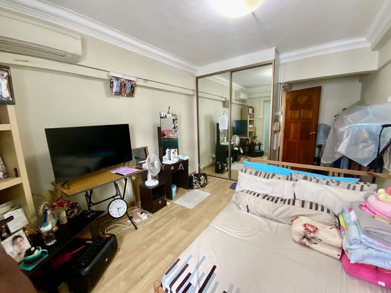 164 Tampines Street 12, 164 Tampines Street 12, 3 Bedrooms, 1,141 sqft, HDB Flat For Sale, by Ryan A, 500140594 - Bedroom - PropertyGuru.com.sg