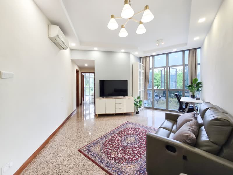 The Bayshore, 28 Bayshore Road, 2 Bedrooms, 980 sqft, Condominium For Sale, by Zhi Wei Tan, 500140596 - Living Room - PropertyGuru.com.sg
