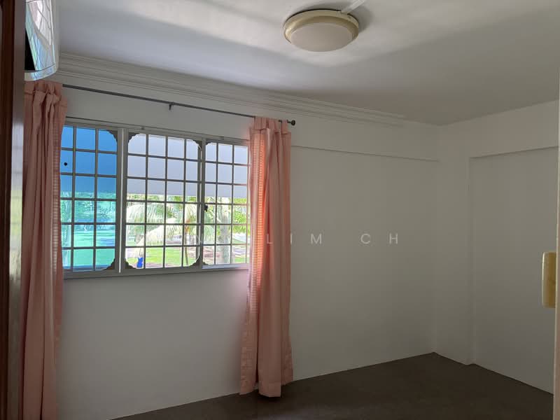 211 Serangoon Avenue 4, 211 Serangoon Avenue 4, 3 Bedrooms, 1,012 sqft, HDB Flat For Sale, by Kent Lim CH, 500140602 - Bedroom 2 - PropertyGuru.com.sg