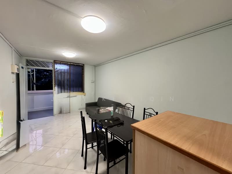 24 Balam Road, 24 Balam Road, 2 Bedrooms, 700 sqft, HDB Flat For Rent, by Joey Ke Liqin, 500140603 - Living Room - PropertyGuru.com.sg