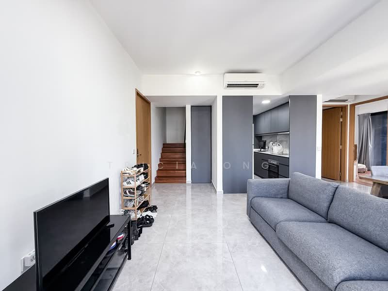 1953, 1 Tessensohn Road, 5 Bedrooms, 1,507 sqft, Apartment For Rent, by Tricia Ong, 500140612 - Living Room - PropertyGuru.com.sg