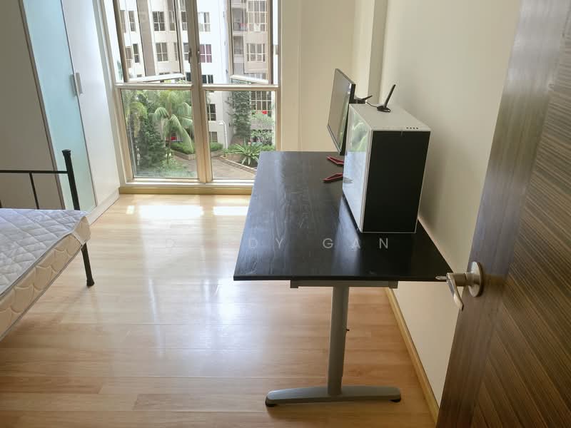 Regent Park, , 3 Bedrooms, 1,152 sqft, Condominium For Rent, by Candy Gan, 500140613 - Bedroom - PropertyGuru.com.sg
