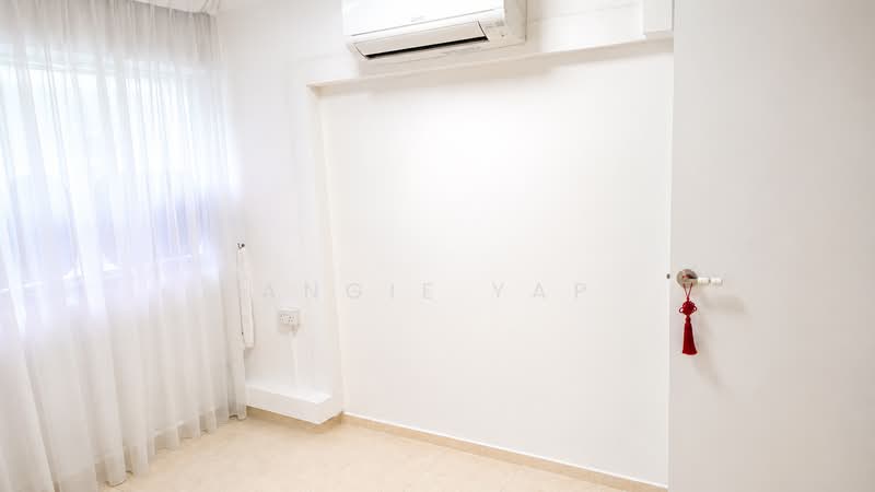 220 Lorong 8 Toa Payoh, 220 Lorong 8 Toa Payoh, Room Rental, 125 sqft, HDB Flat For Rent, by Angie Yap, 500140624 - Interior - PropertyGuru.com.sg