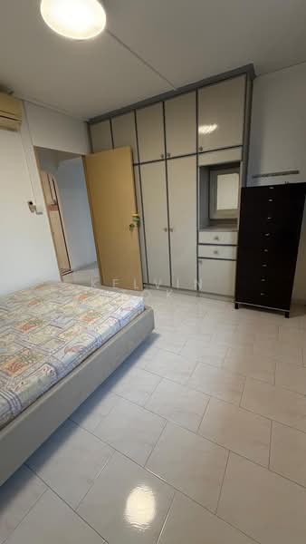 731 Jurong West Street 72, 731 Jurong West Street 72, 2 Bedrooms, 950 sqft, HDB Flat For Rent, by Kelvin Tok, 500140626 - Bedroom - PropertyGuru.com.sg